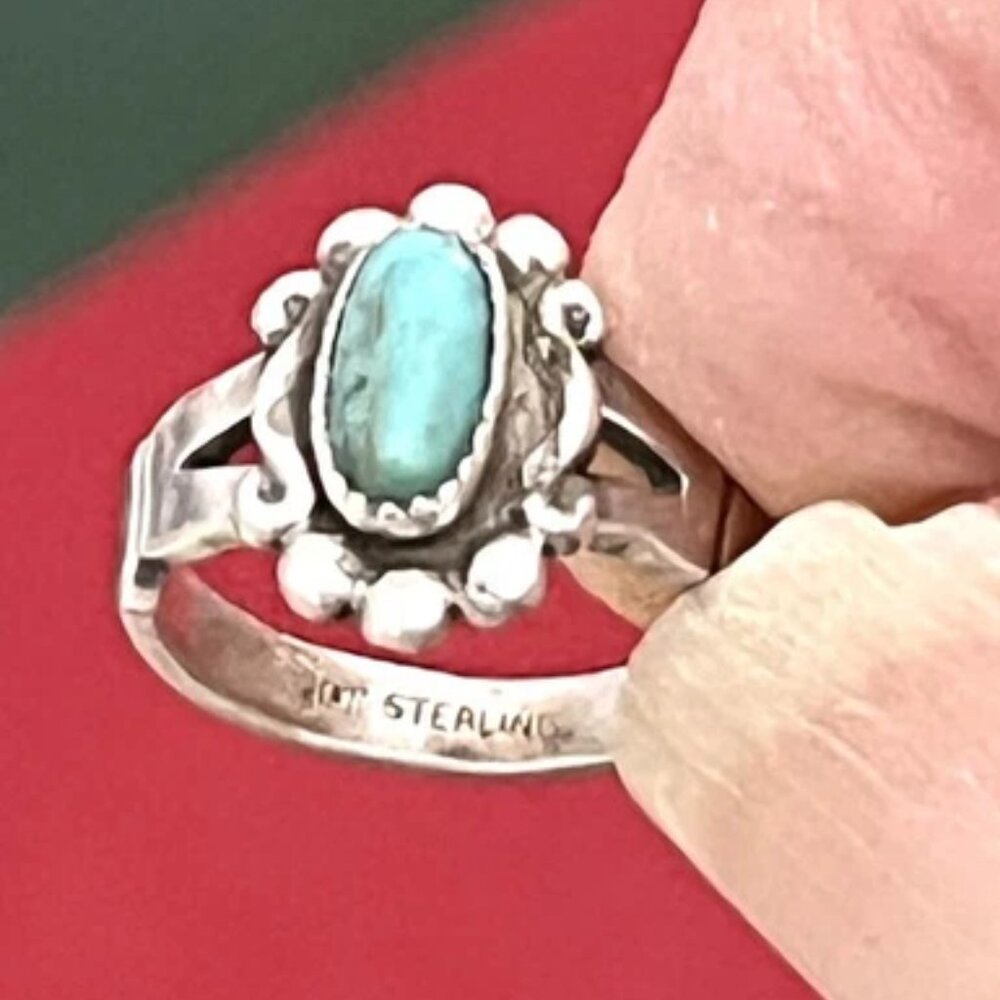 Vintage Native Bell Trading Post Oval Turquoise Sterling Silver Ring Size 2.5 - Picture 5 of 5